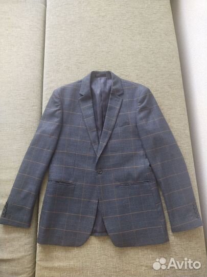 Мужской костюм тройка