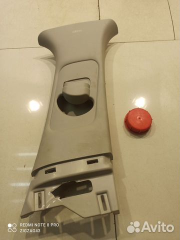 Обшивка центральной стойки (правая) (Kia K5 III)