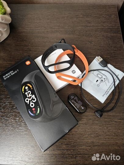 Фитнес браслет xiaomi mi band 7