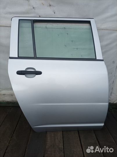 Дверь задняя правая Toyota Probox