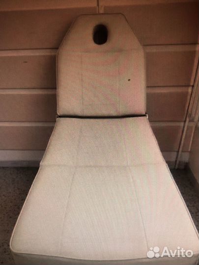 Косметологическая кушетка складная