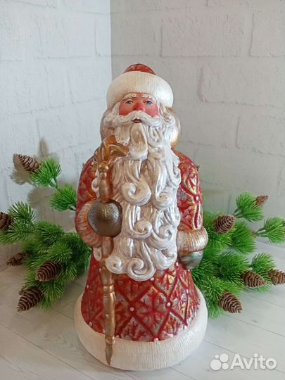 Подарок на Новый год. Дед Мороз и Снегурочка