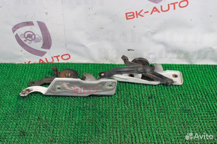 Петли капота Chevrolet Suburban GMT400