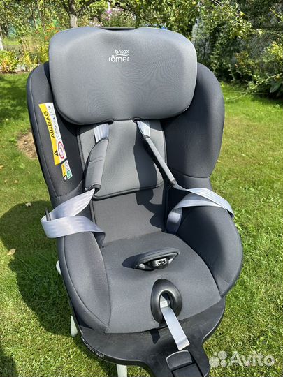Автокресло britax romer dualfix m i-size