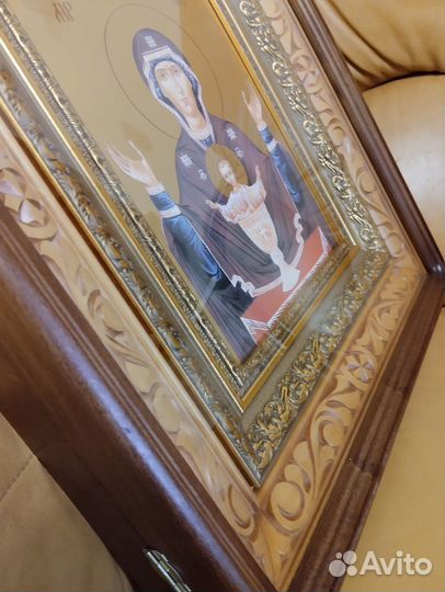 Икона Неупиваемая чаша в деревянном киоте 49х42х8