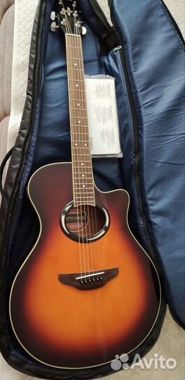 Электроакустическая гитара yamaha
