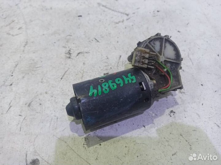 Моторчик стеклоочистителя передний 1H1955113A