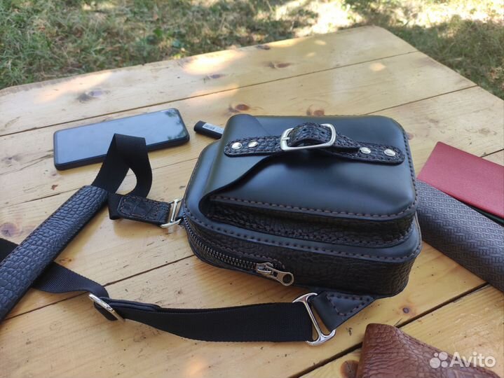 Мужская кожаная сумка через плечо ручной работы