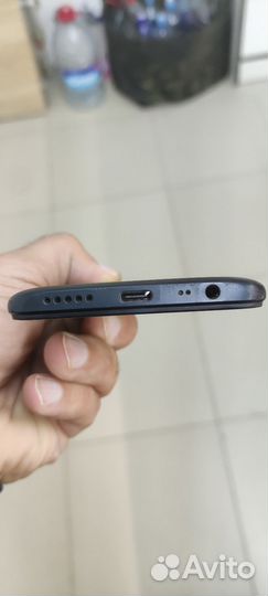 Xiaomi Redmi 8A, 2/32 ГБ