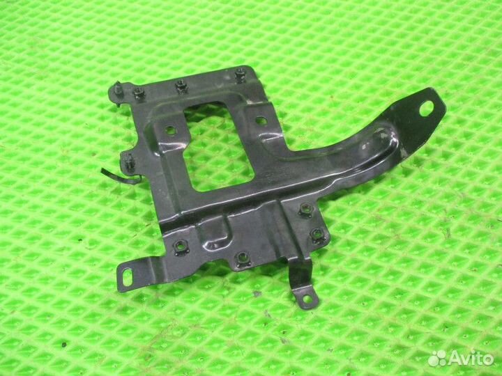 Кронштейн блока управления двигателем Chery Tiggo 7 Pro Max 1 T1E