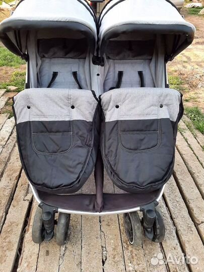 Пролам коляску б/у в хорошем состоянии