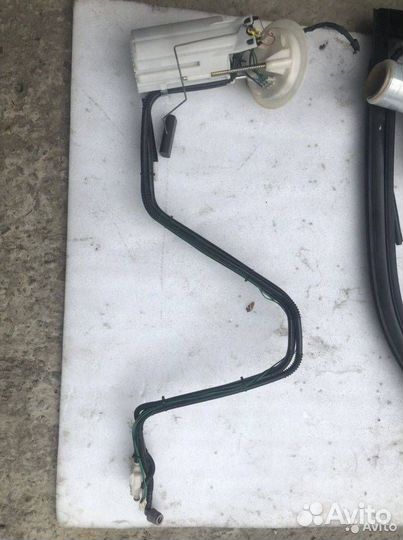 Насос топливный в бак BMW 5 E60/E61 (2002 - 2007)