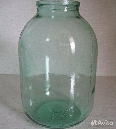 Отдам банки 3 л. бесплатнo