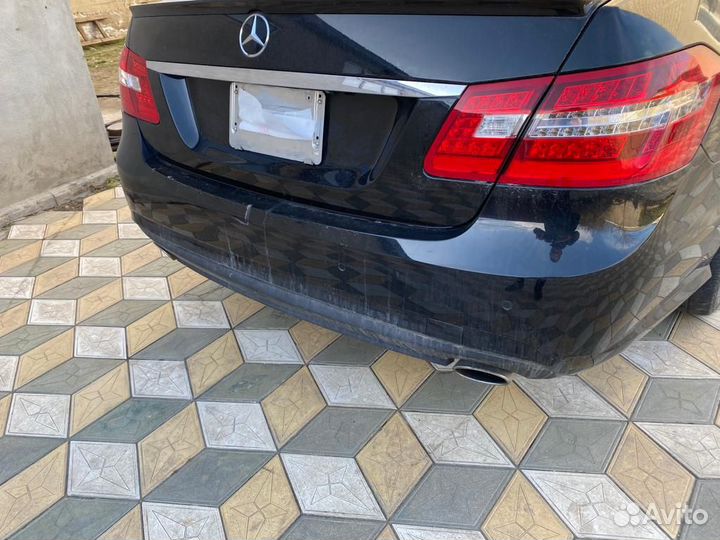 Задний бампер на Mercedes W212 E-класс