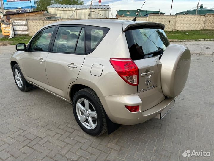 Toyota RAV4 2.0 AT, 2009, 45 211 км