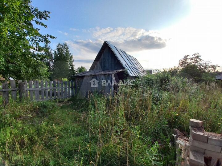 Дом 46 м² на участке 9 сот.