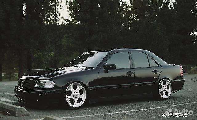 Mercedes Ronal Alphard R18 8,5j ET 35 9,5J ET 40