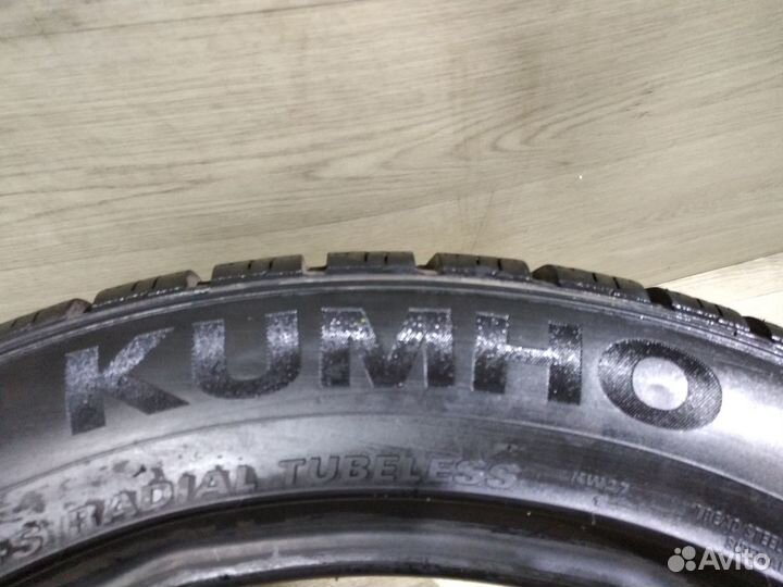 Kumho WinterCraft KW27 245/45 R17