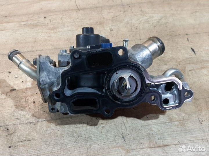 Корпус термостата Nissan X-Trail T31 MR20DE