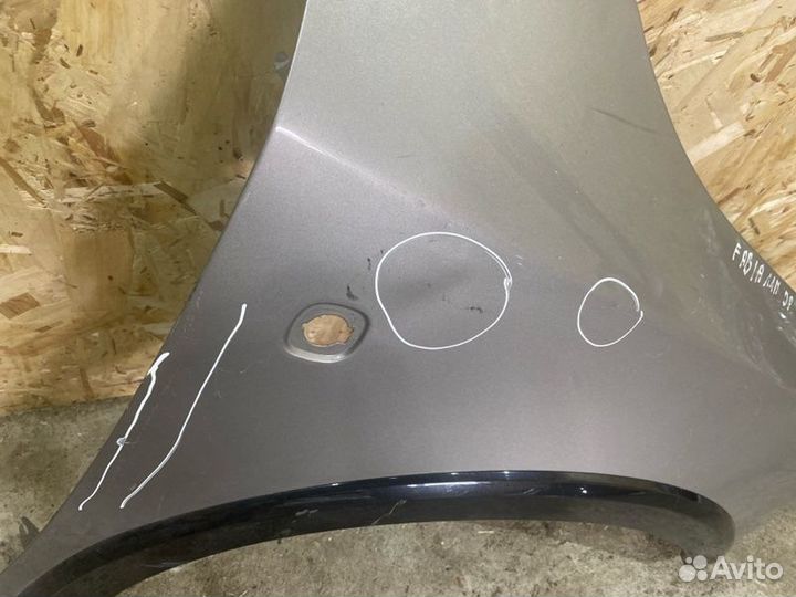 Крыло переднее правое Skoda Fabia 2010