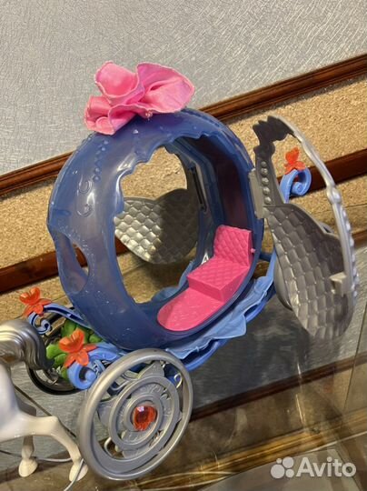 Волшебная карета для Золушки с Золушкой в подарок