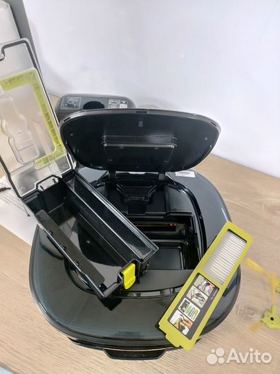 Робот-пылесос LG новый