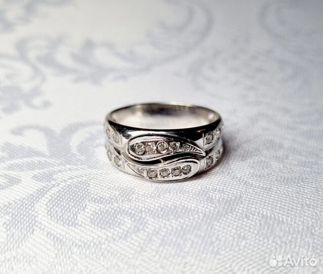 Бриллиантовое кольцо 750 проба