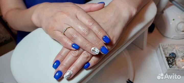 Маникюр и педикюр, наращивание