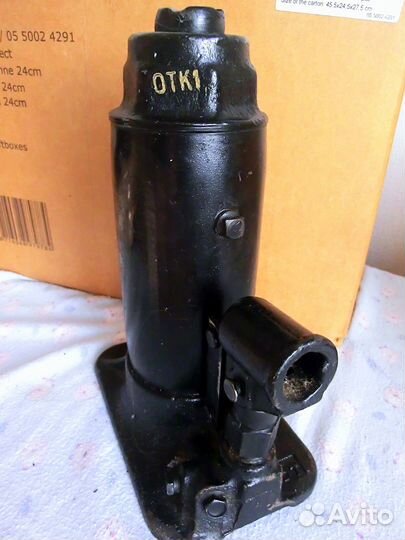 Домкрат шааз ост 37.001.278-84, 5 тонн (новый)