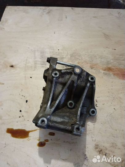 Форсунки Тойота двигатель 2trfe