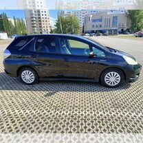 Honda Fit Shuttle 1.3 CVT, 2013, 171 200 км, с пробегом, цена 1 260 000 руб.