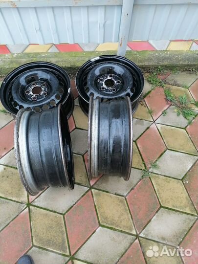 Диски штамповка р 16 volkswagen T4