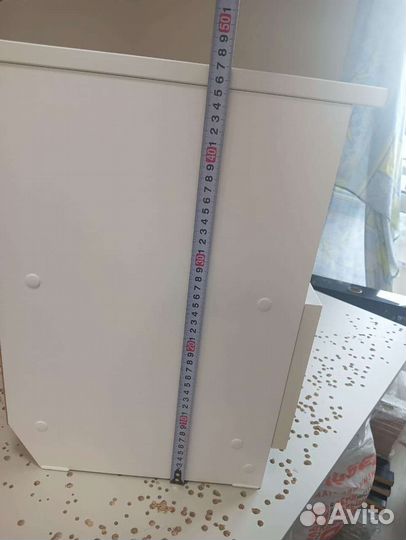 Тумбочка прикроватная