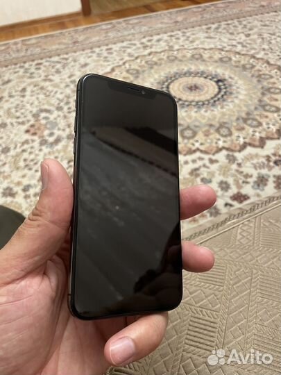 iPhone X, 256 ГБ
