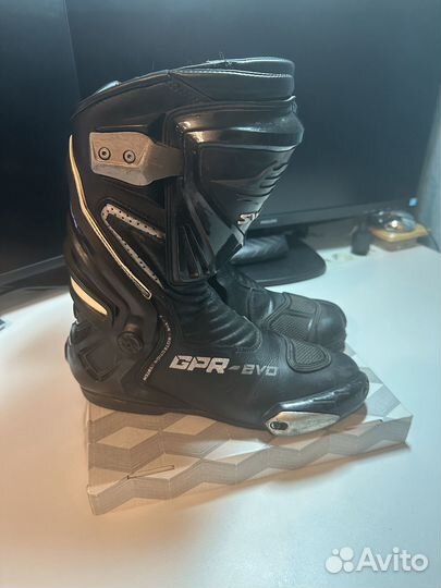 Мотоботы Sweep GPR Evo Racing (42 размер)