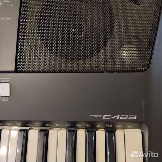 Синтезатор yamaha psr e423