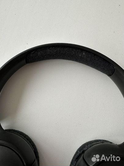 Беспроводные наушники JBL 590 tune