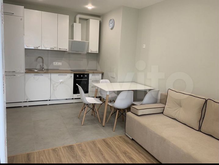 2-к. квартира, 33,7 м², 8/9 эт.