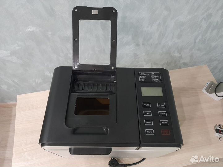 Хлебопечка