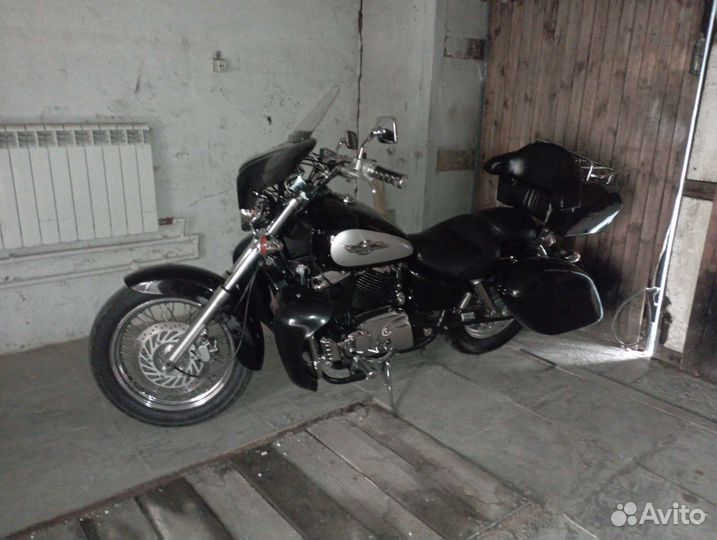 Honda VT1100C2 Shadow A.C.E