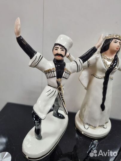 Скульптурная композиция, Лезгинка Статуэтки