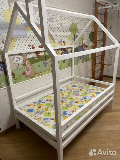 Детская кровать домик бу
