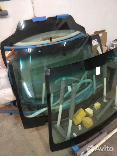 Лобовые стекла