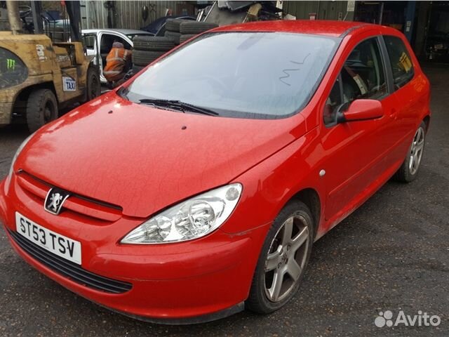 Разбор на запчасти Peugeot 307