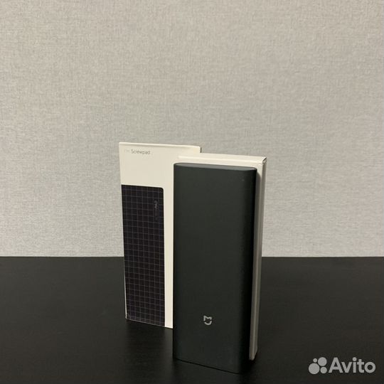 Отвертка Xiaomi с битами