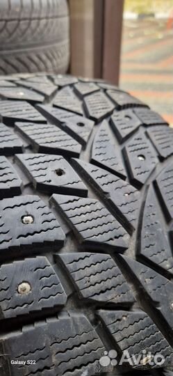 Dunlop SP Winter Ice 02 225/45 R18 и 245/45 R18 95T