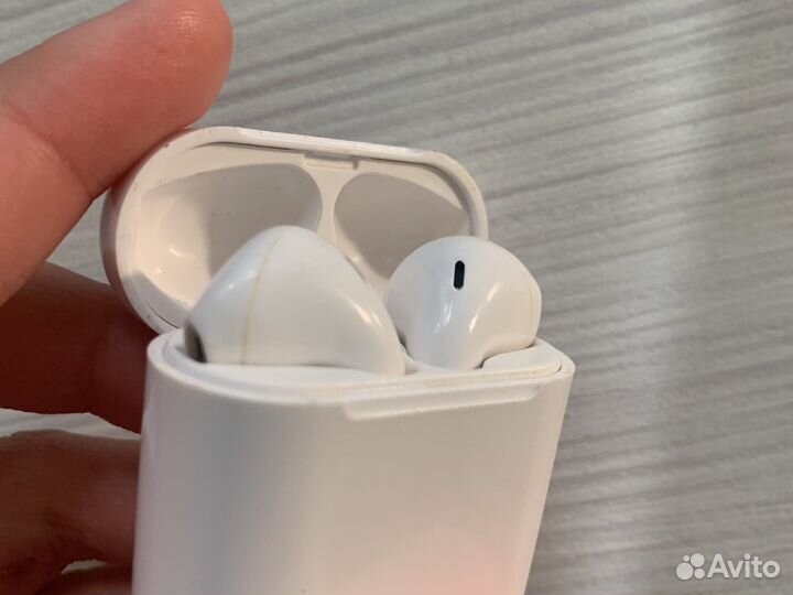 Airpods