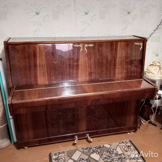Продам пианино