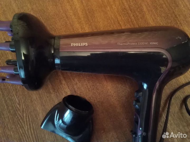 Фен Philips ThermoProtect Ionic