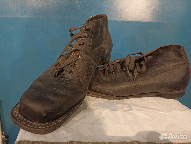 Лыжные ботинки классические